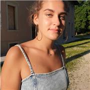 Studentessa universitaria con livello B2 offre lezioni di inglese